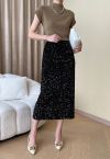 Iridescent Sequin Embellished Pencil Skirt in Black