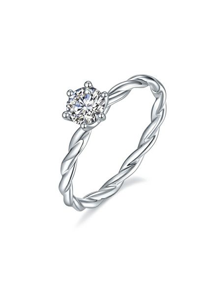 Twisted Shape Moissanite Diamond Ring