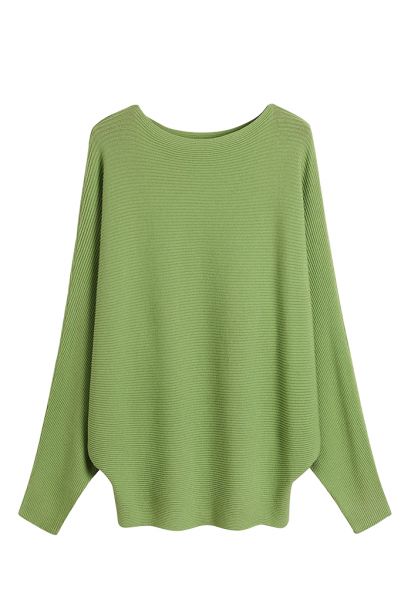Boat Neck Batwing Sleeves Knit Top in Green