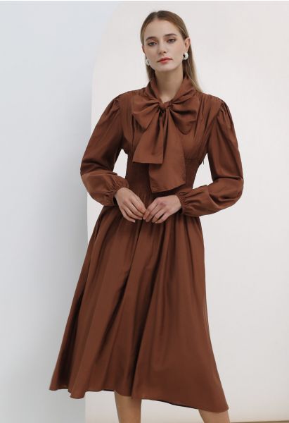 Self-Tie Bowknot Neckline Puff Sleeves Midi Dress in Rust