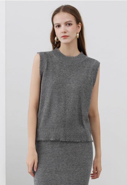 Frayed Edge Sleeveless Knit Top in Grey