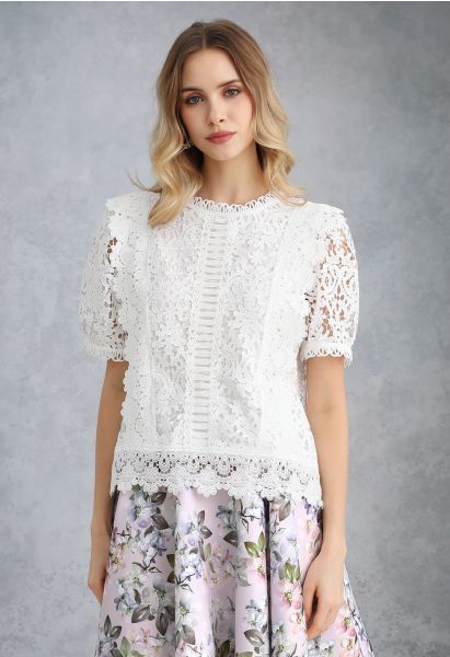Floral Guipure Lace Short Sleeve Top in White