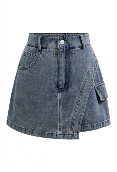 Edgy Curved Seam Flap Denim Skorts in Light Blue