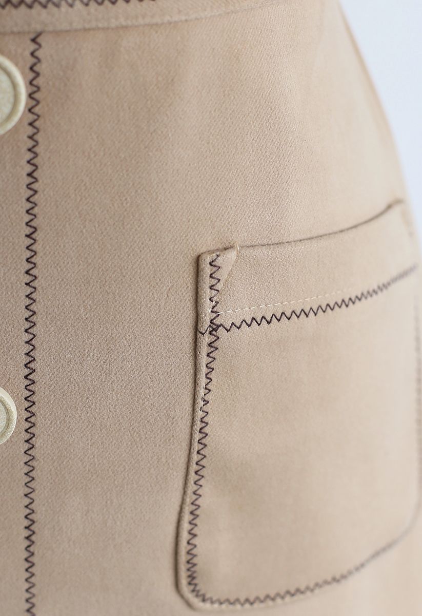 Contrasted Pockets Buttoned Mini Skirt in Tan