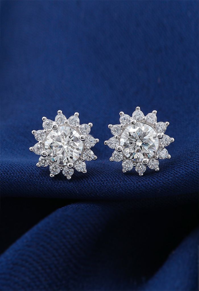 Starry Shape Moissanite Diamond Earrings