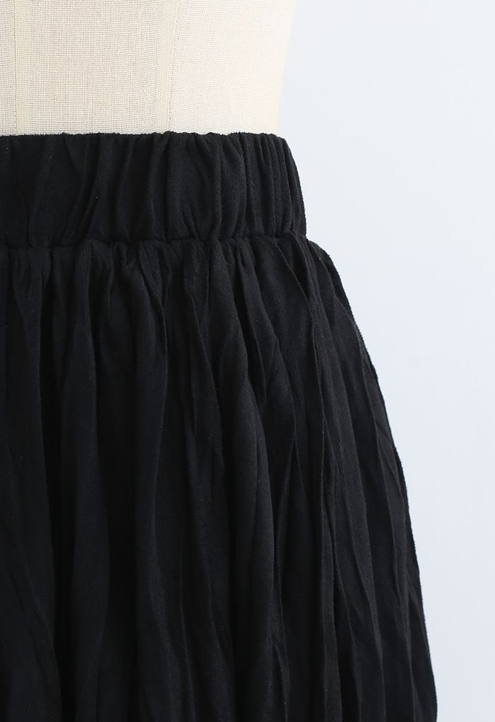 Black Velvet Pleated A-Line Midi Skirt in Black