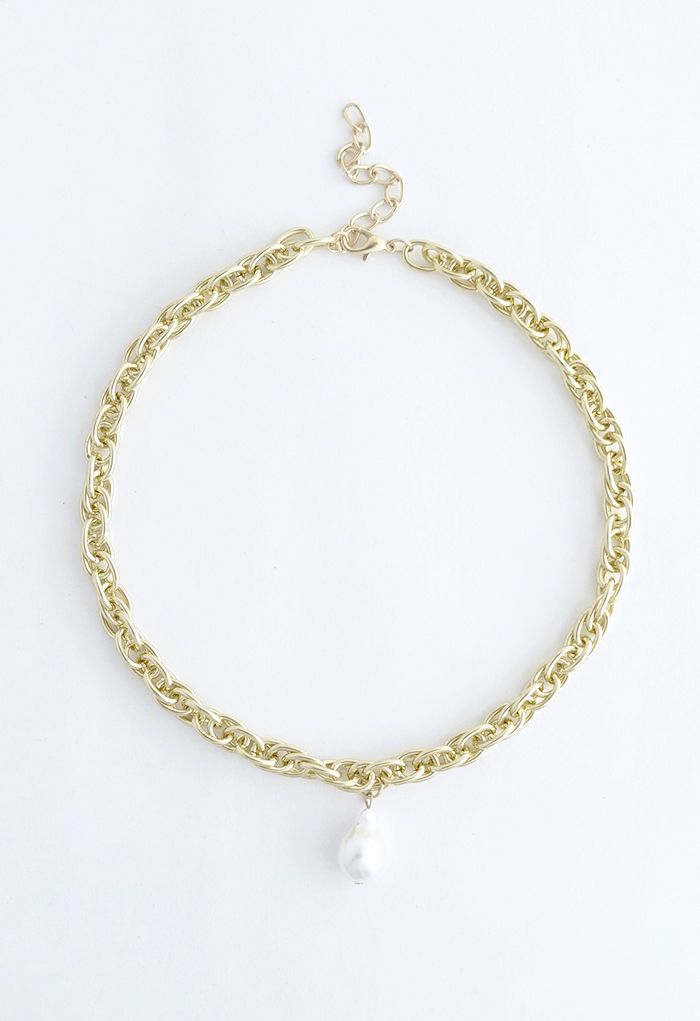 Teardrop Pearl Twist Chain Necklace