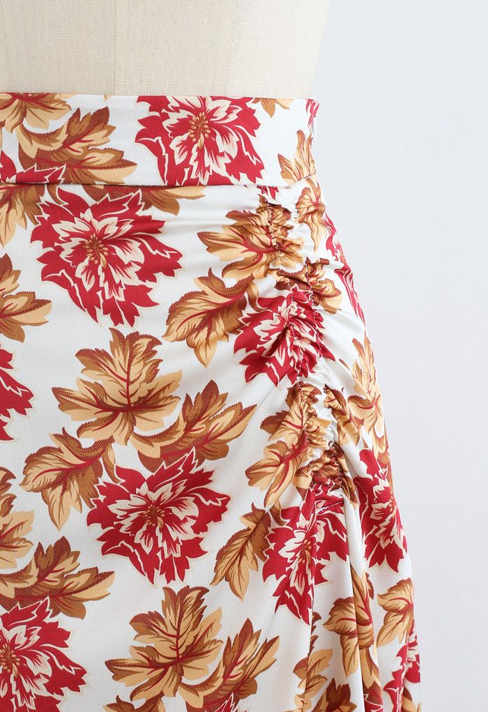Red Floral Print Ruched Side Slit Skirt