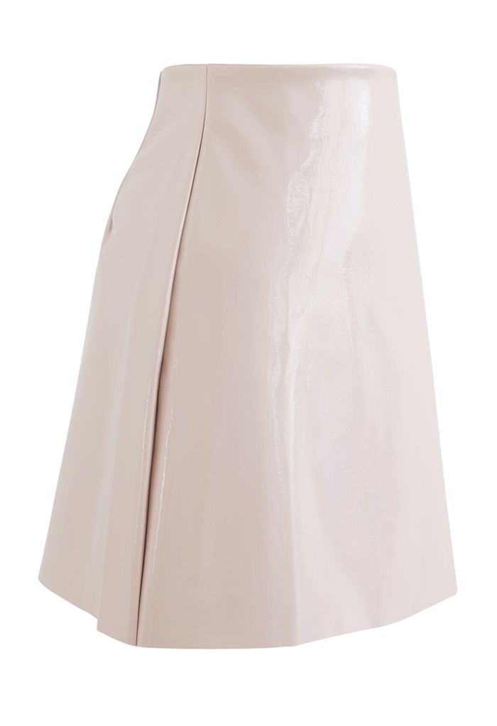 Glossy Faux Leather Bud Skirt in Pink