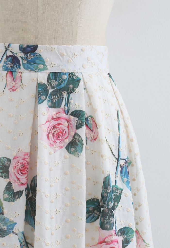 Rose Print Eyelet Embroidered Pleated Midi Skirt