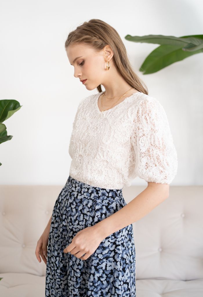 Short-Sleeve 3D Floral Lace Top in White