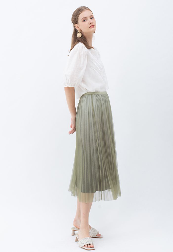 Gradient Shimmer Lining Pleated Mesh Skirt in Green