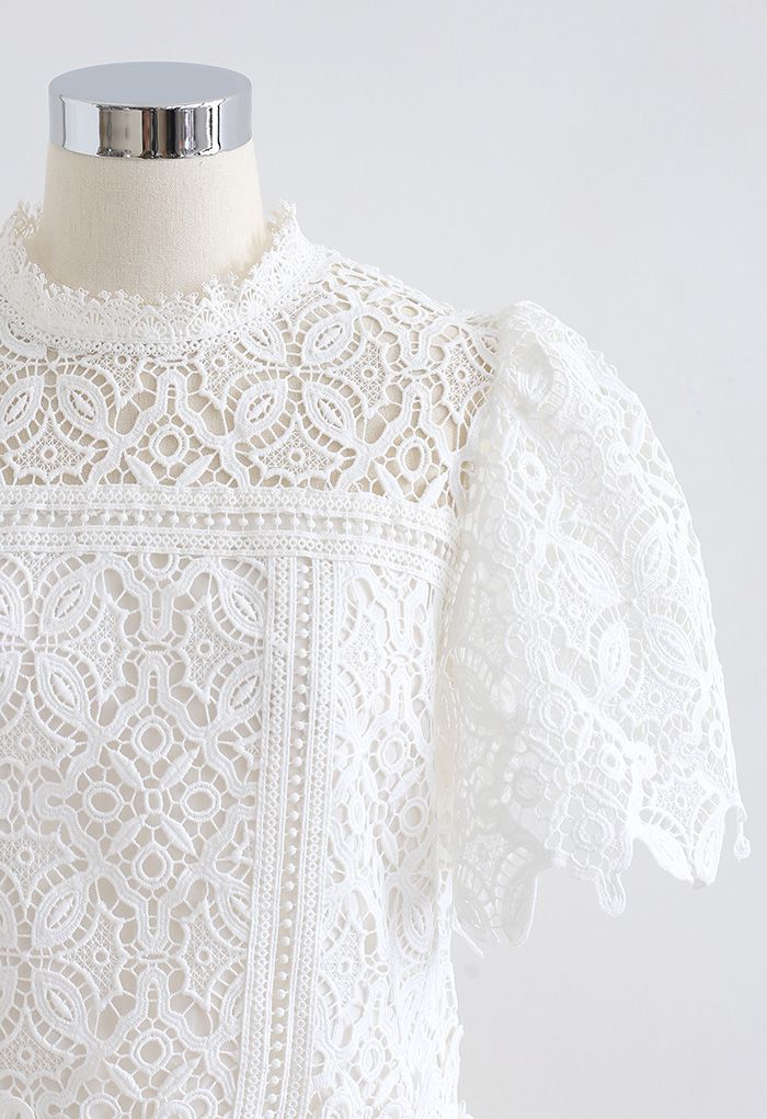 3D Flower Full Crochet Crop Top in White