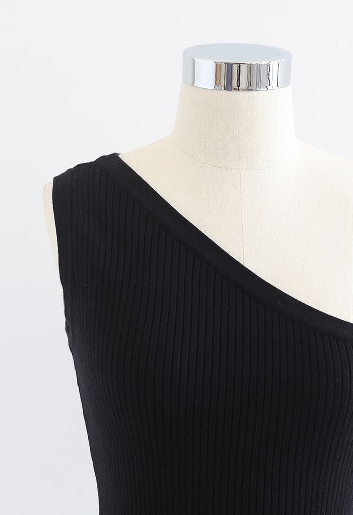 One-Shoulder Strappy Fitted Knit Top in Black