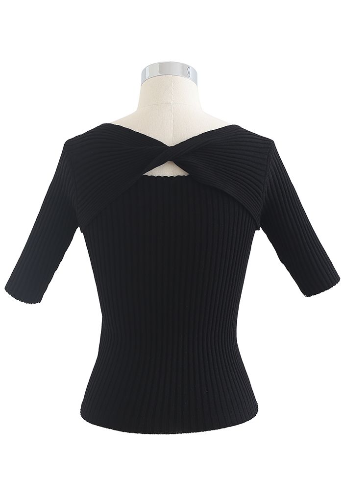 Dual-Use Twist Fitted Knit Top in Black