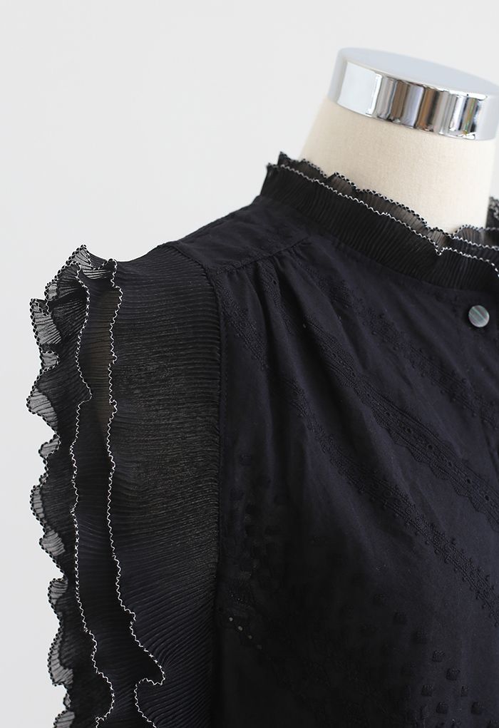 Contrast Edge Button Down Sleeveless Top in Black