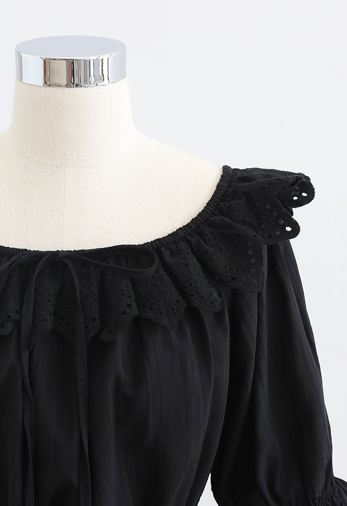 Scallop Embroidered Bowknot Crop Top in Black