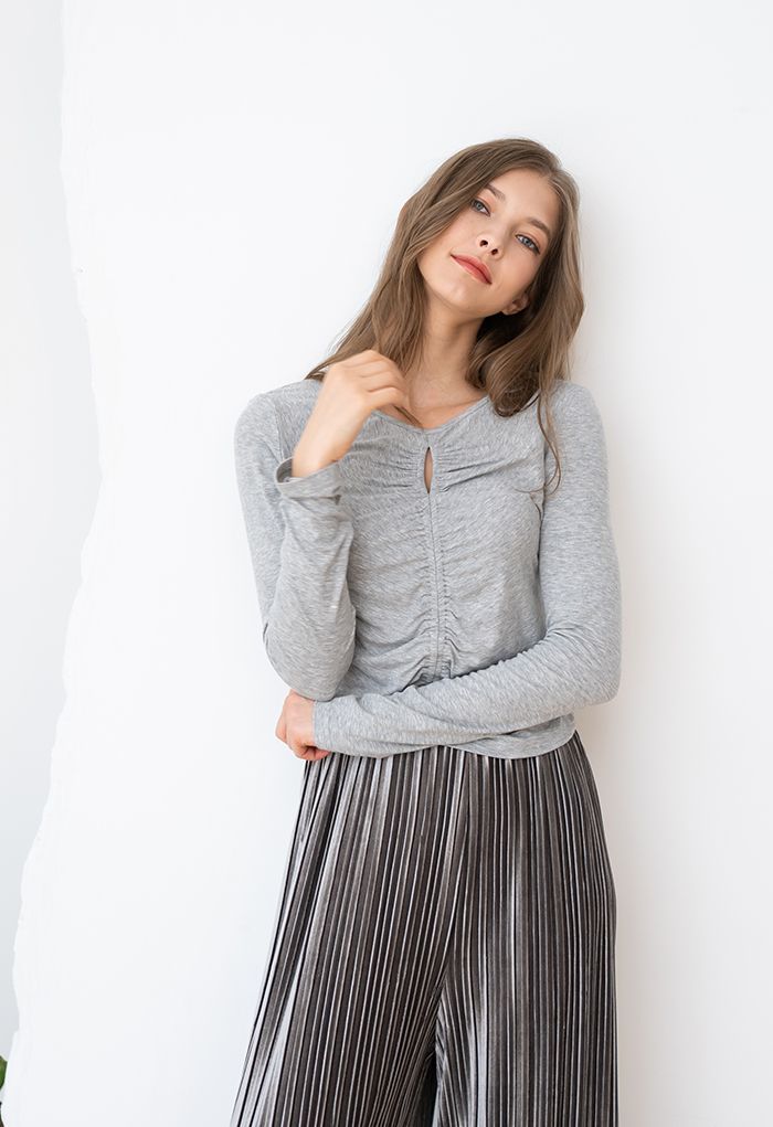 Cutout Detail Elastic Ruched Crop Top in Grey