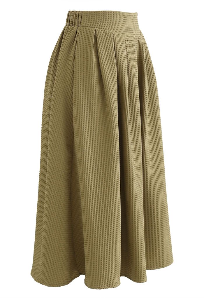 Waffle Pattern Pleated Midi Skirt in Khaki