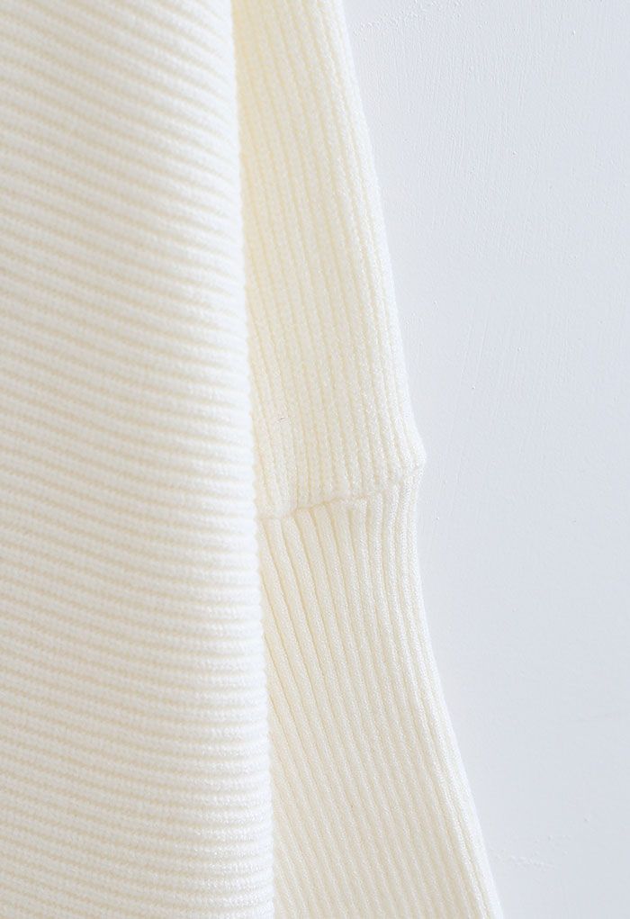 Effortless Chic Turtleneck Batwing Sleeve Hi-Lo Sweater in White