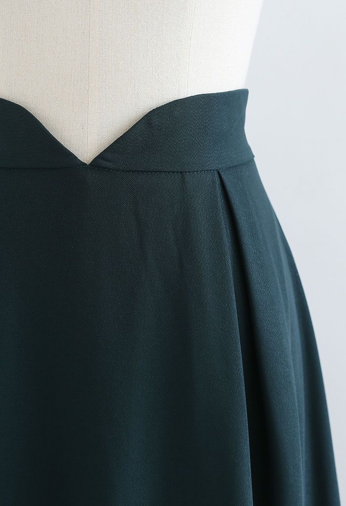 V-Shape Cutout Shimmery Pleated Skirt in Dark Green
