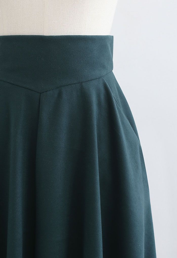Classic Side Pocket A-Line Midi Skirt in Green