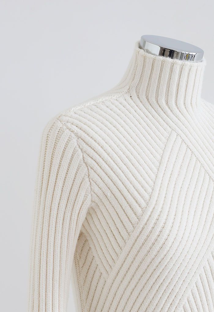 Mock Neck Long Sleeve Fitted Knit Top in Ivory
