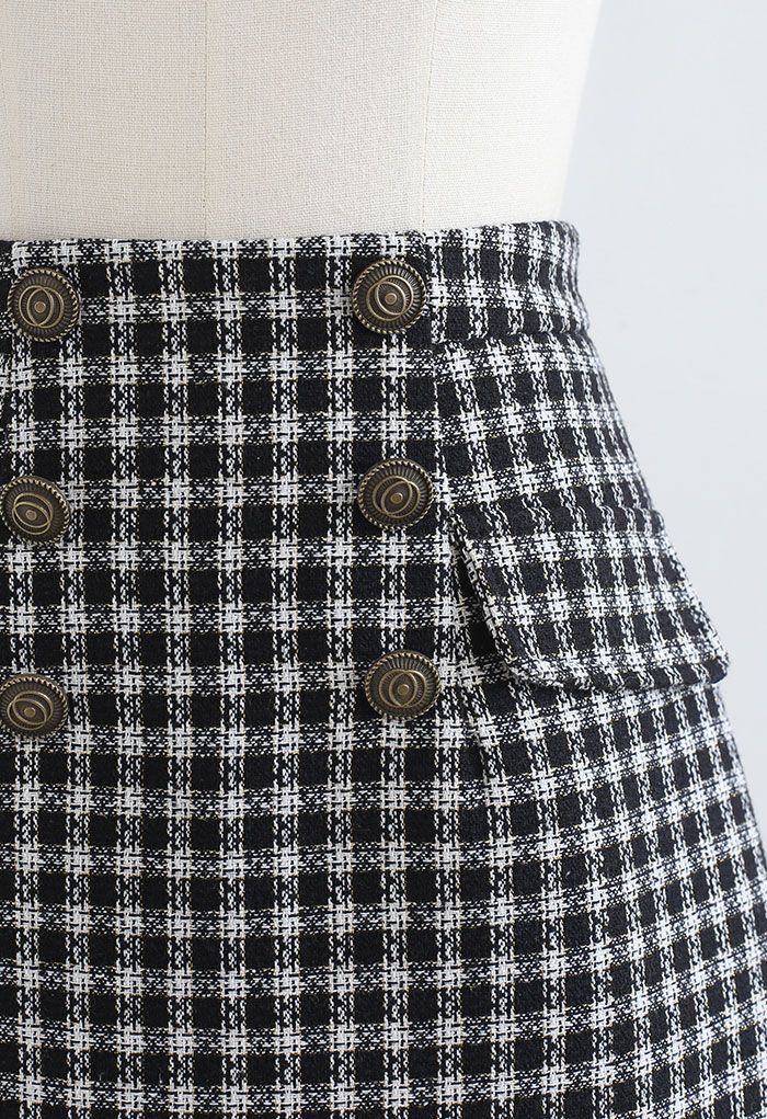Gingham Pattern Shimmer Tweed Mini Skirt in Black