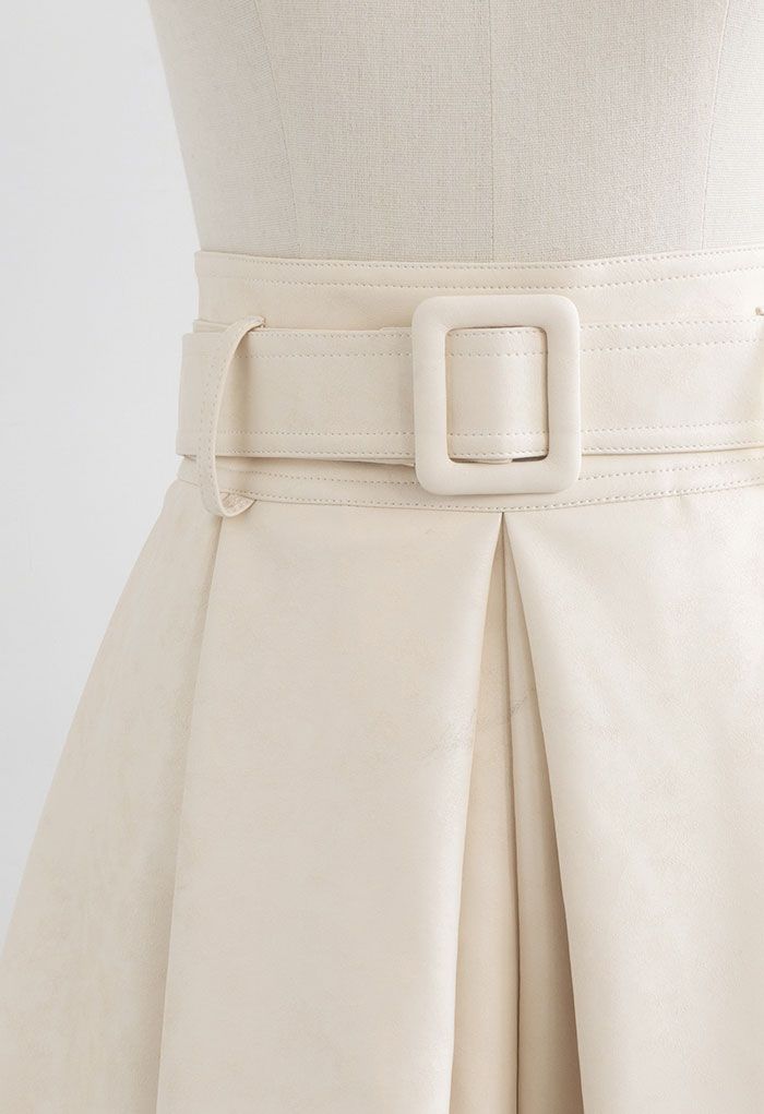 Textured Faux Leather Belted Pleated Skirt in Cream