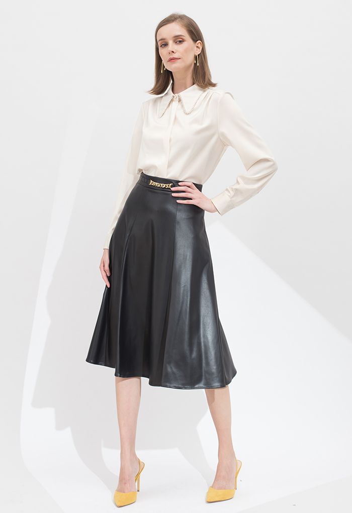 Metallic Chain Embellished Faux Leather Skirt in Black