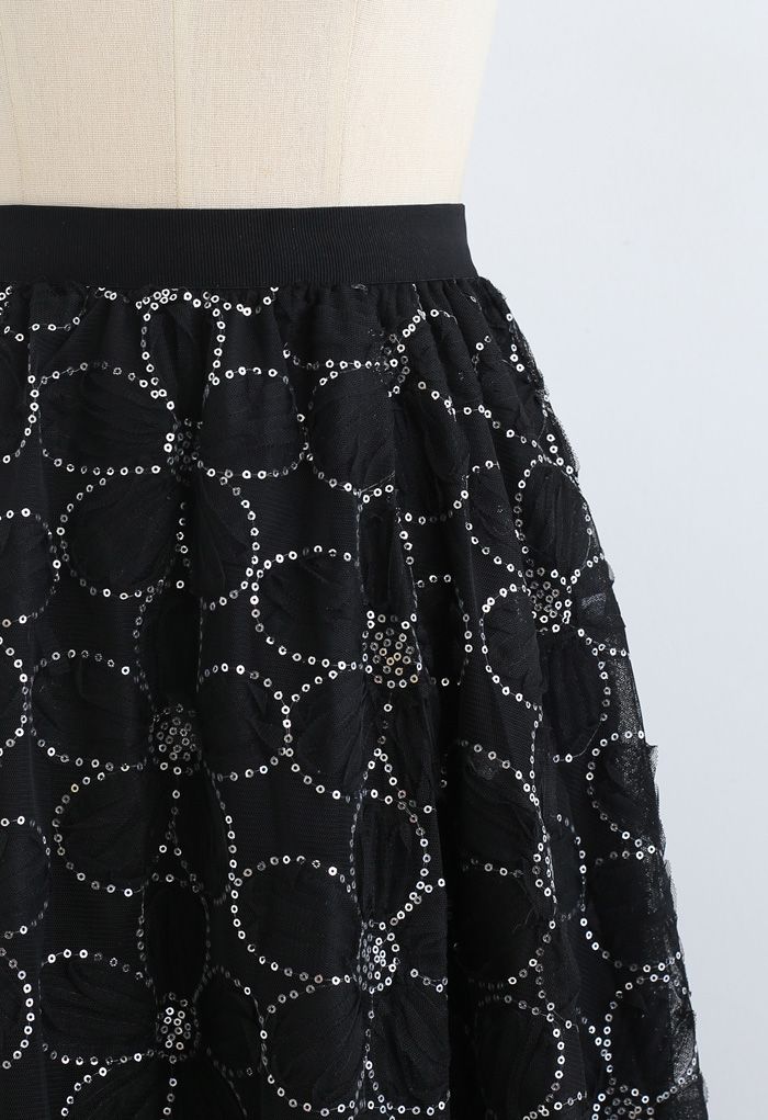 Floral Sequin Double-Layered Mesh Skirt in Black