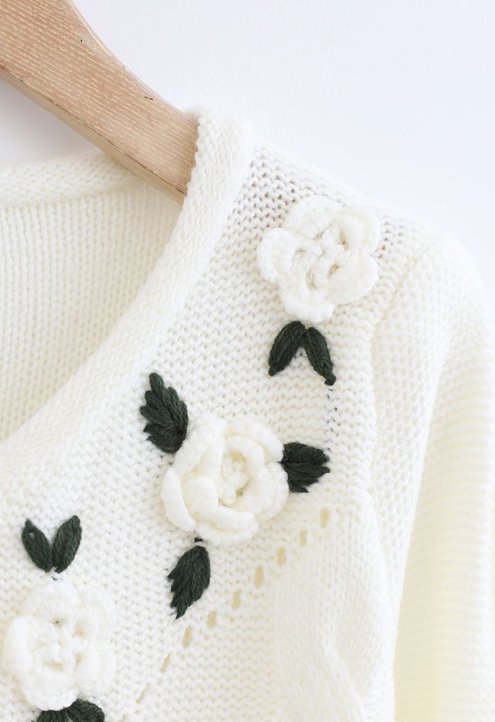 Flower Stitched Buttoned Knit Cardigan in White