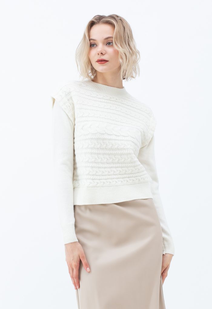 Crew Neck Braid Knit Sweater in Ivory