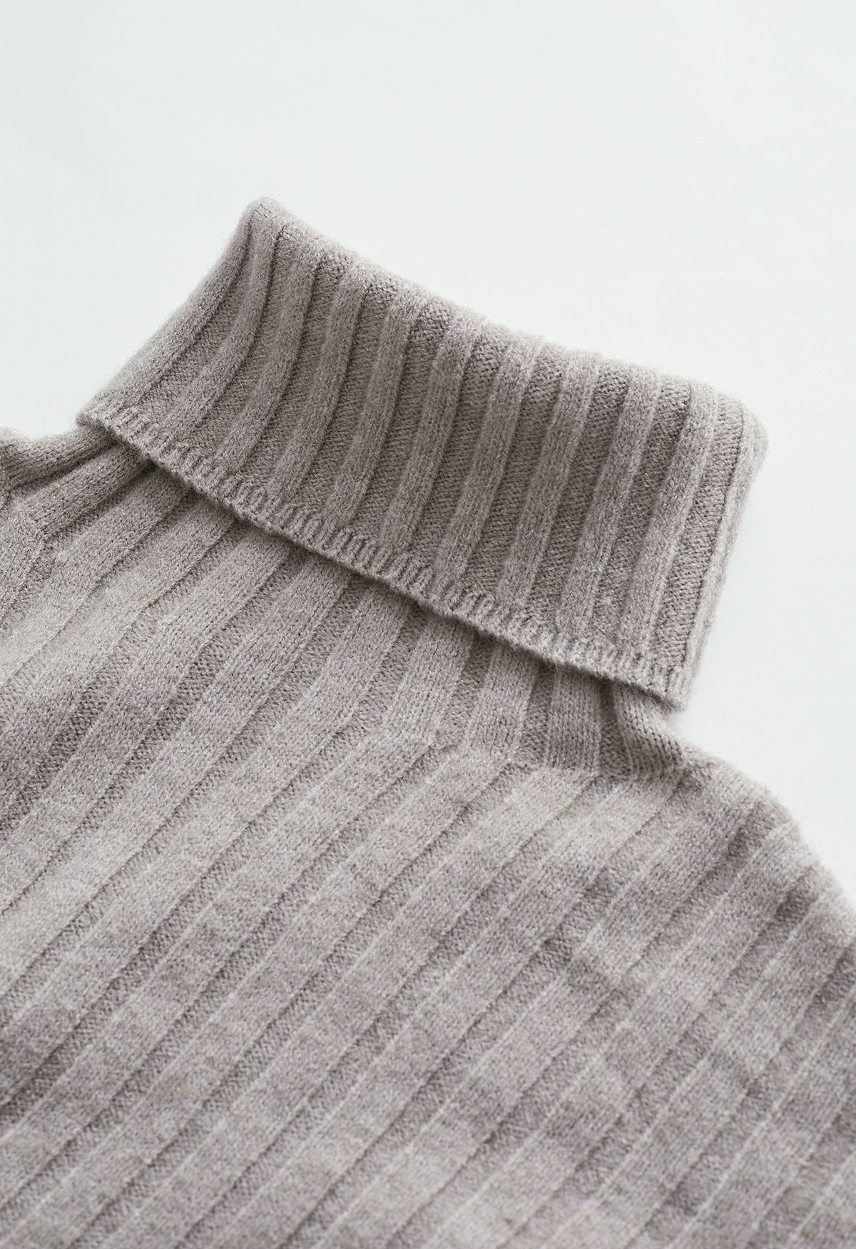Turtleneck Sleeves Knit Sweater in Taupe