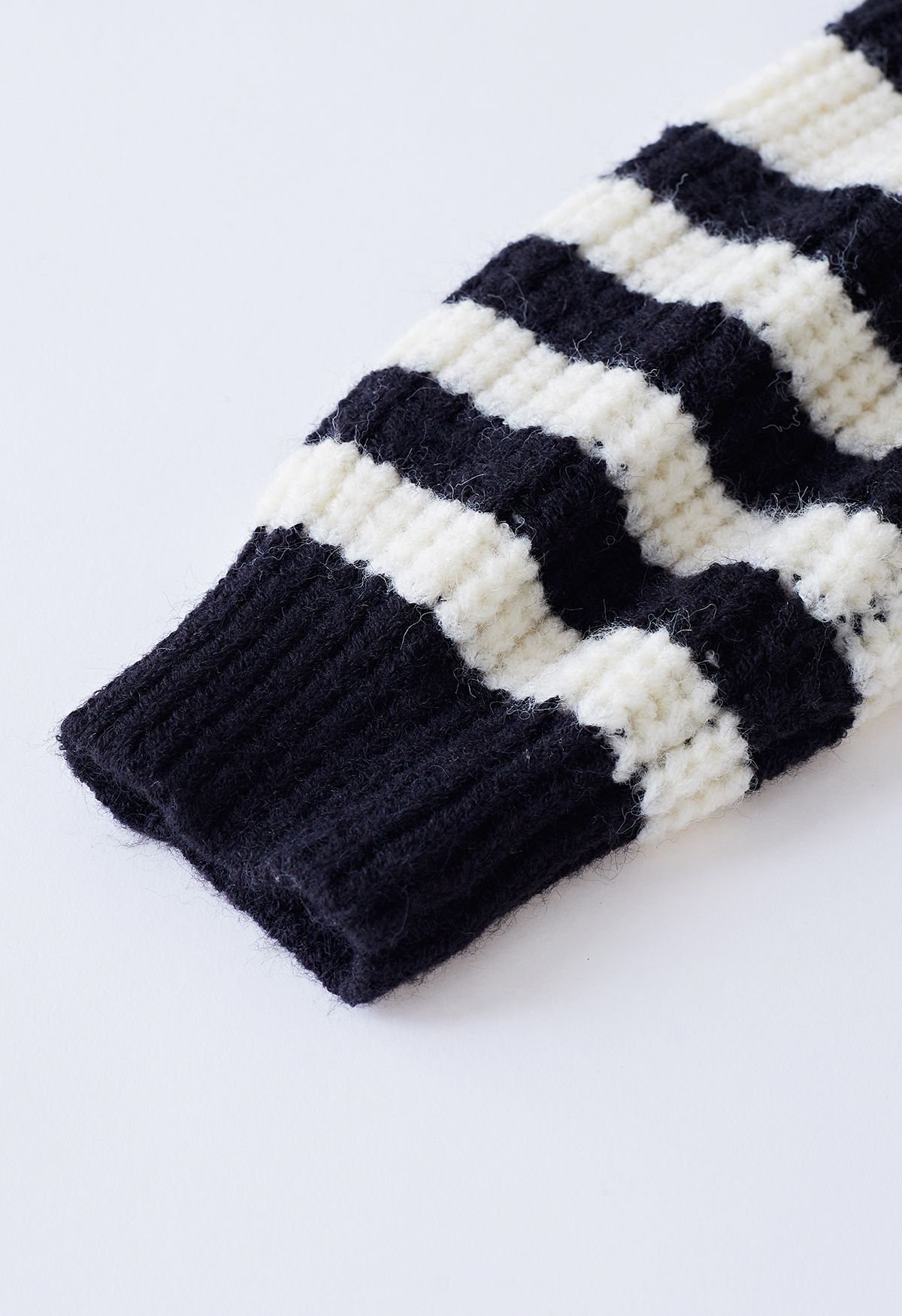 Detachable Scarf Striped Knit Sweater in Black