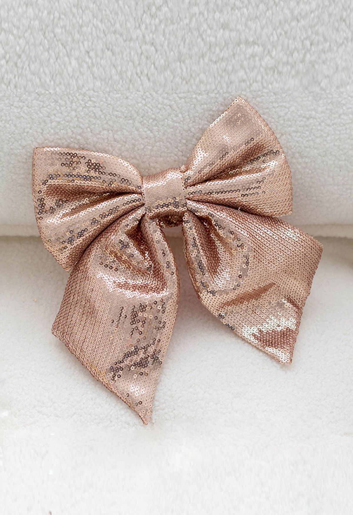 Full Sequins Bowknot Christmas Ornament in Champagne