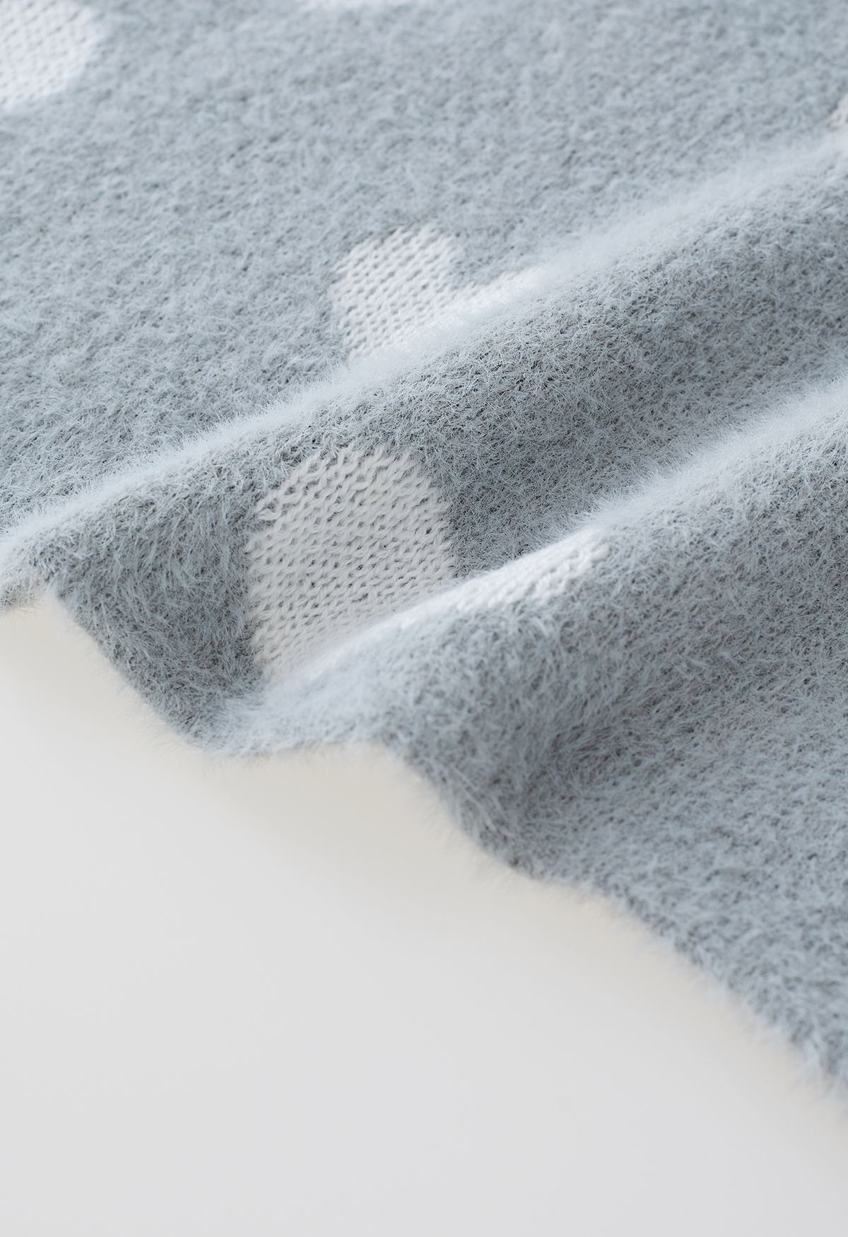 Fuzzy Contrast Heart Knit Sweater in Grey