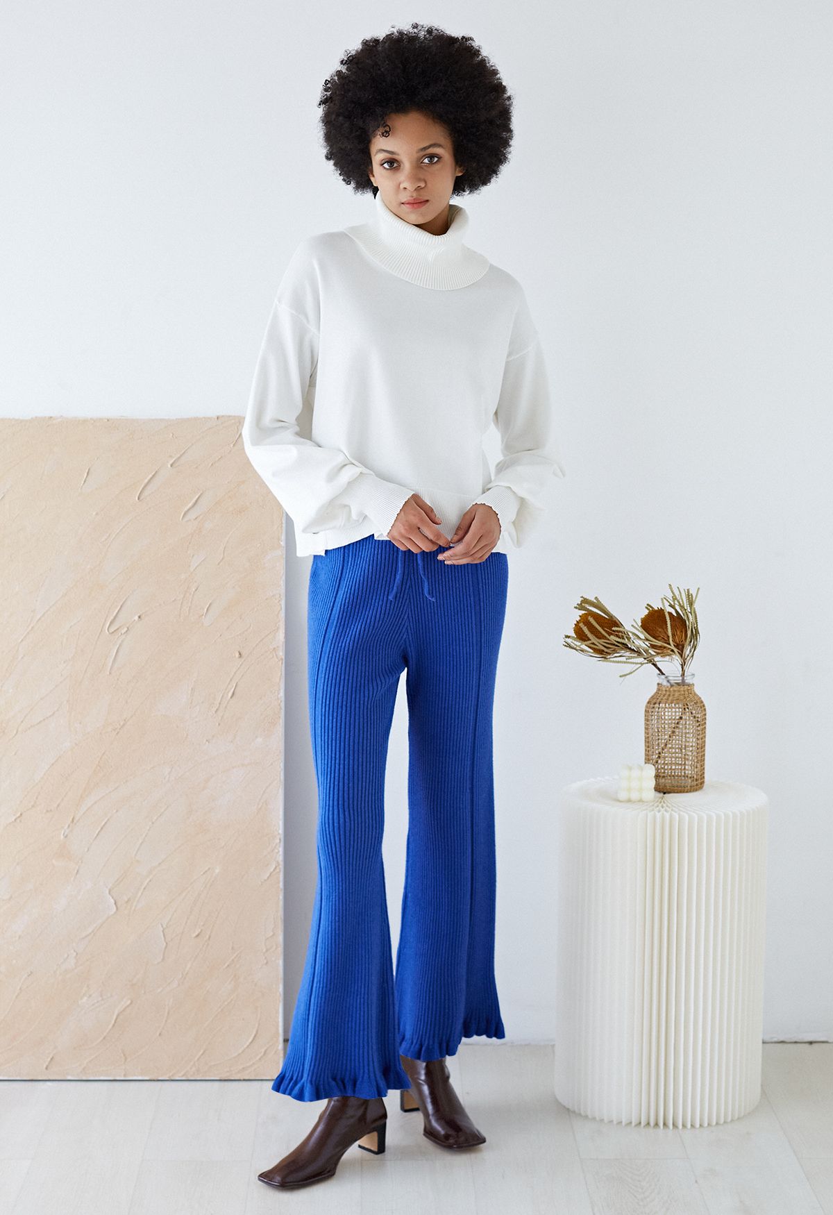 Ruffle Flare Hem Ribbed Knit Pants in Indigo