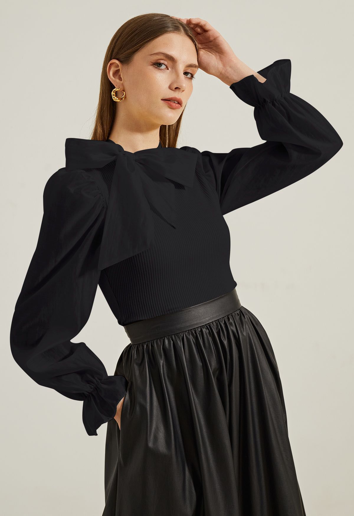 Detachable Bowknot Spliced Knit Top in Black