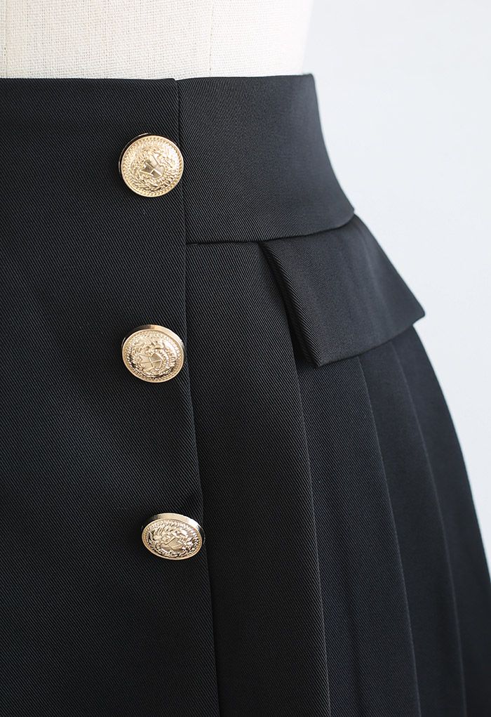 Subtle Golden Button Pleated Mini Skirt in Black