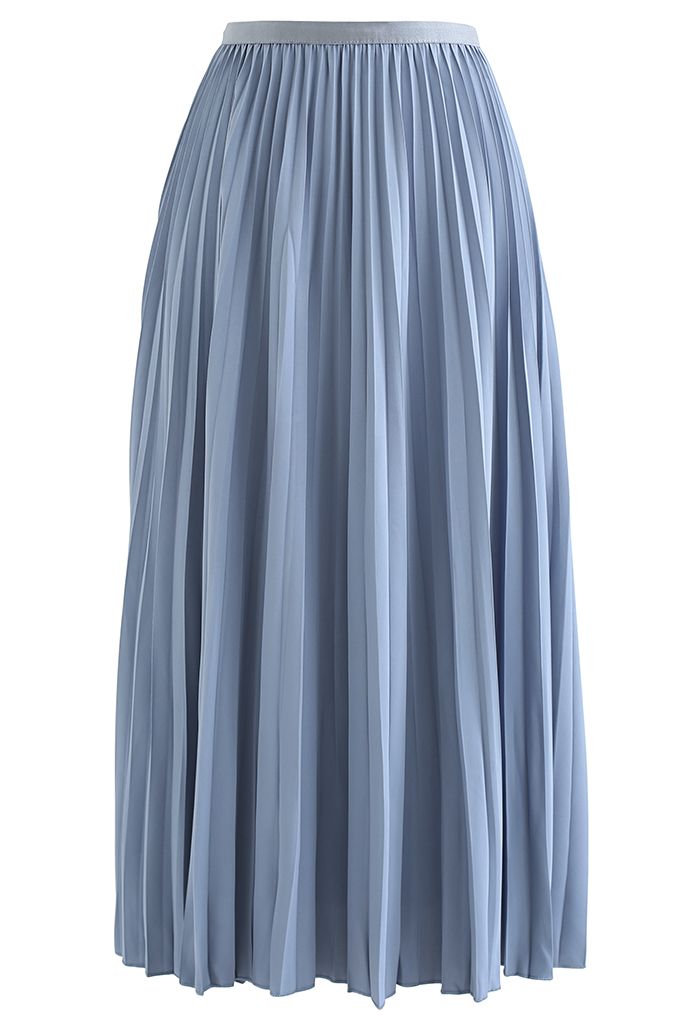 Simplicity Pleated Midi Skirt in Blue