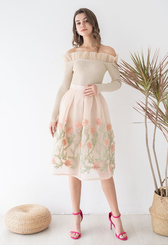 3D Flower Vine Airy Honeycomb Pleated Skirt in Cream