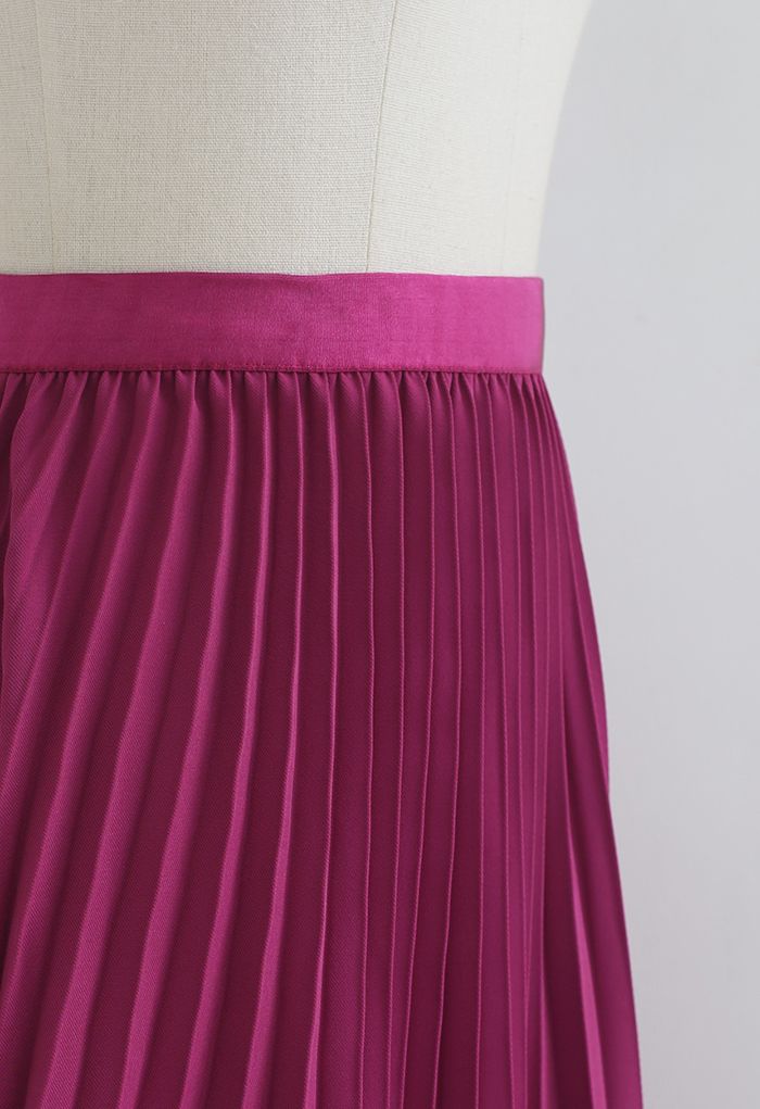Simplicity Pleated Midi Skirt in Magenta