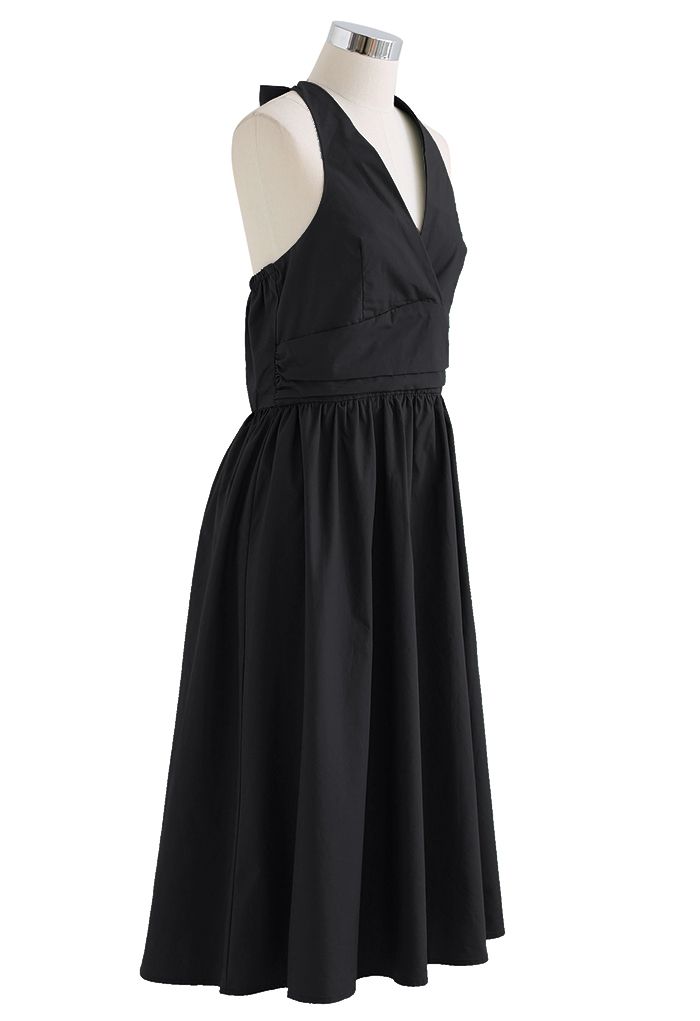 Minimalist Halter Neck Midi Dress in Black - Retro, Indie and Unique ...