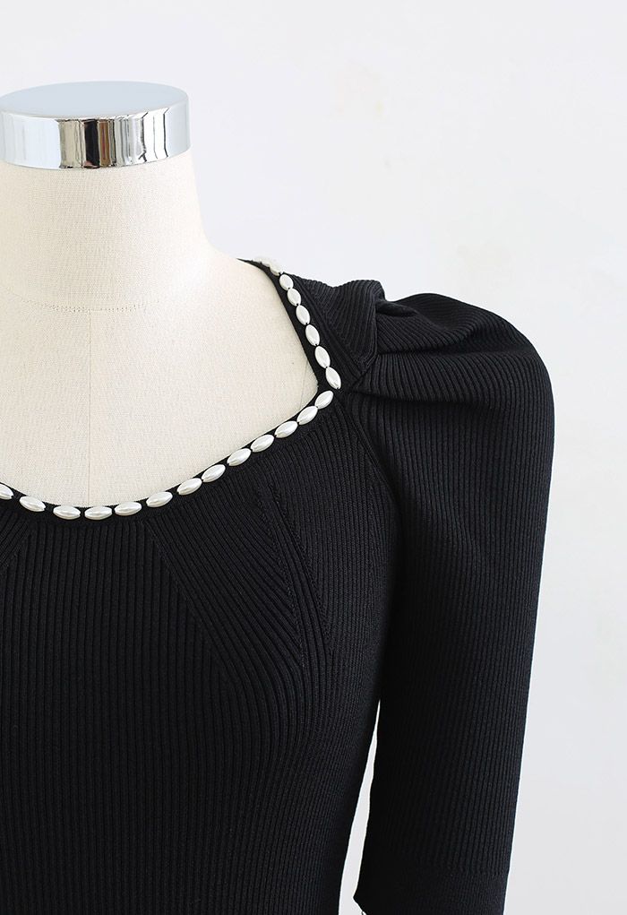 Pearly Neckline Elbow Sleeve Knit Top in Black