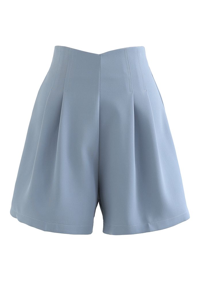 Stitches Waist Pleated Shorts in Blue