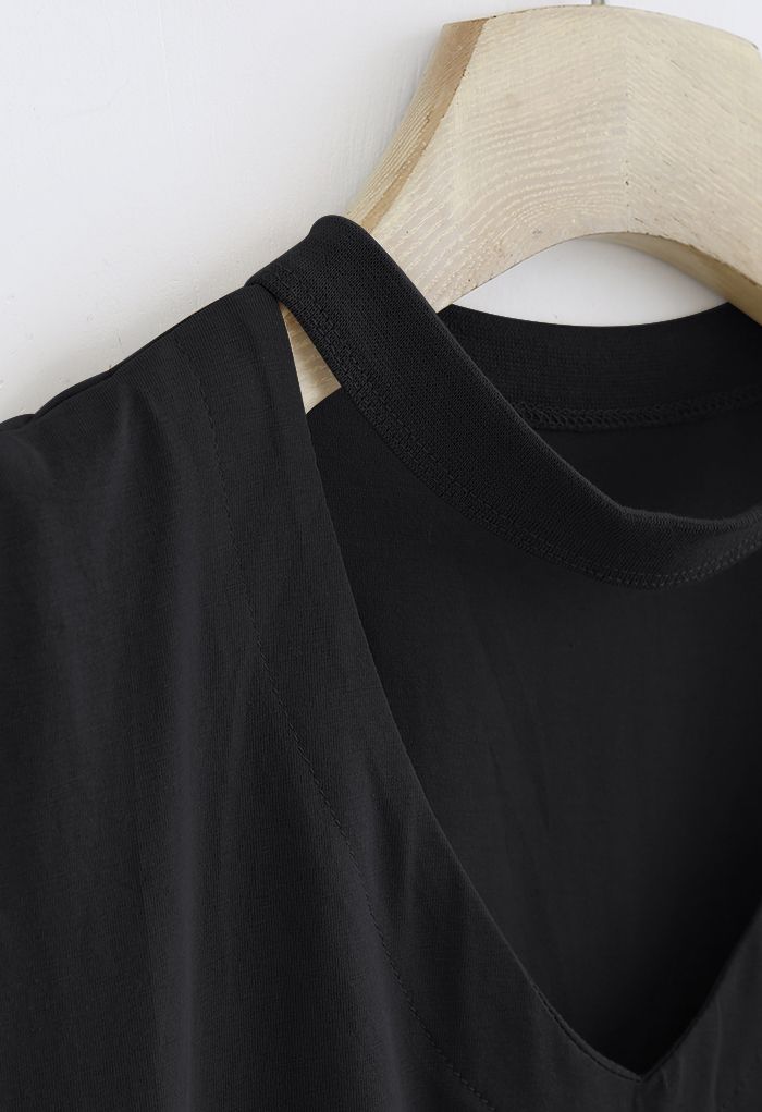 V-Neck Choker Sleeveless Cotton T-Shirt in Black