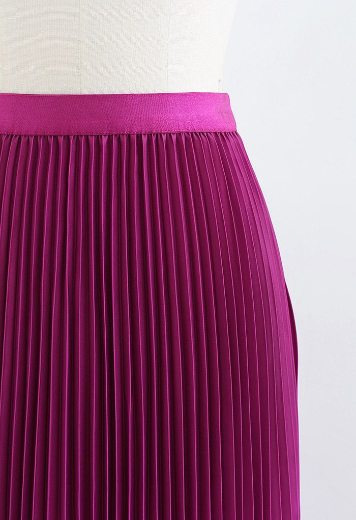 Magenta Gradient Pleated Midi Skirt