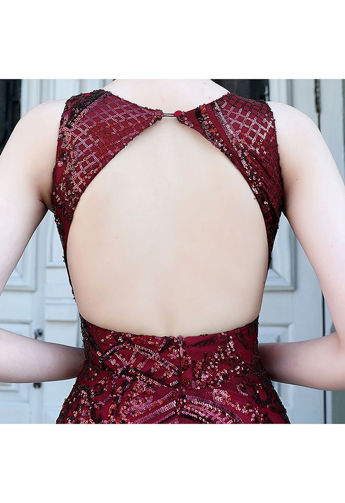 Open Back Flower Lattice Sequined Gown in Burgundy