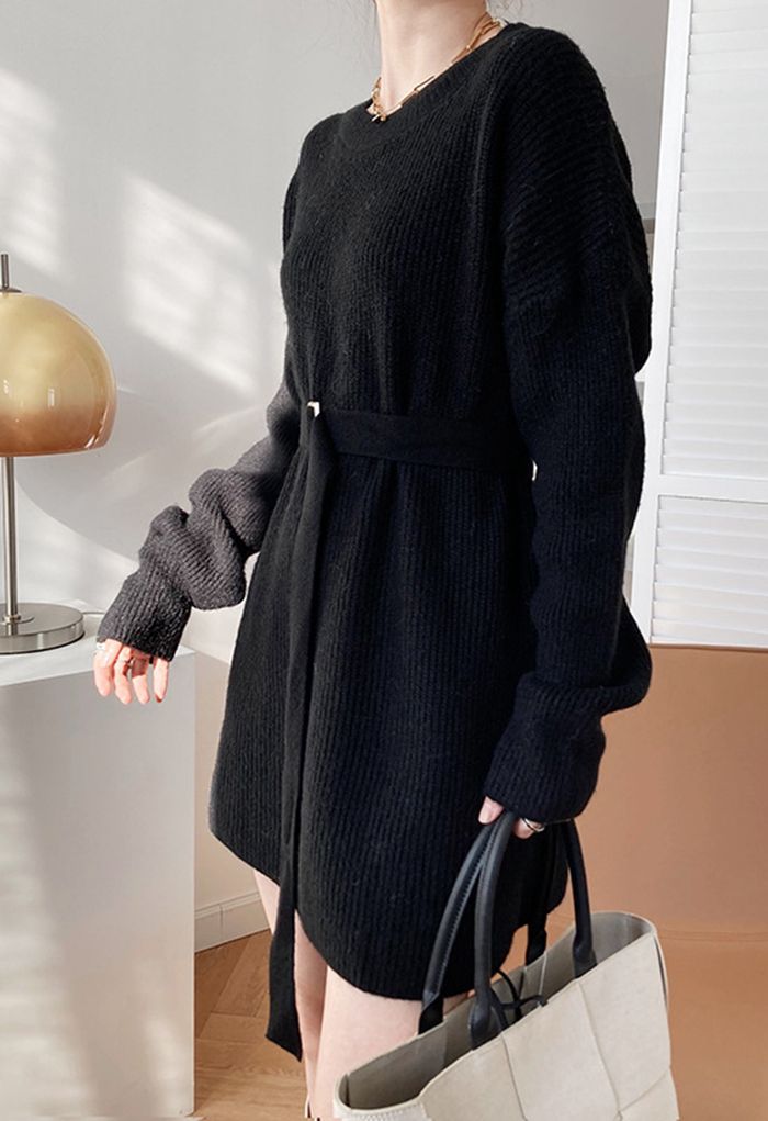 Belted Ribbed Longline Sweater in Black